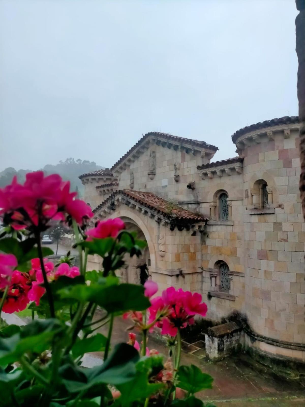 Posada Rincon Del Pas Puente Viesgo Kültér fotó